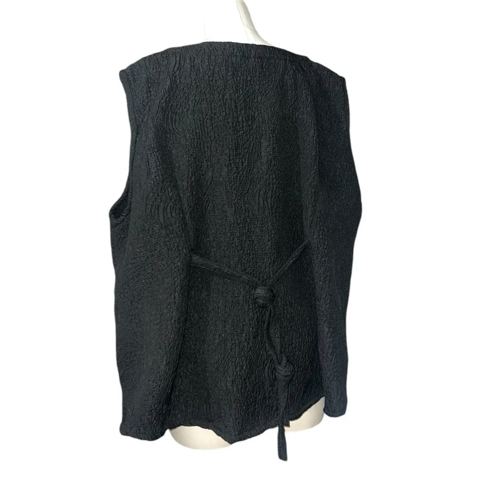 DRESS TO KILL - Jane Mohr Black Oversized
Lagenlook three Button V Neck Vest - Picture 6 of 8